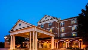 Spring Hill Suites Hotel Exterior